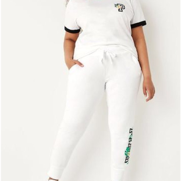 Victoria Secret Pink Jogger Sweatpants NWOT - Picture 2 of 6